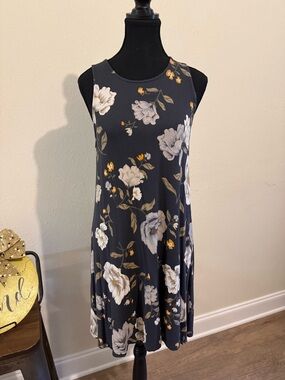 Old Navy Charcoal Floral Sleeveless Swing Dress